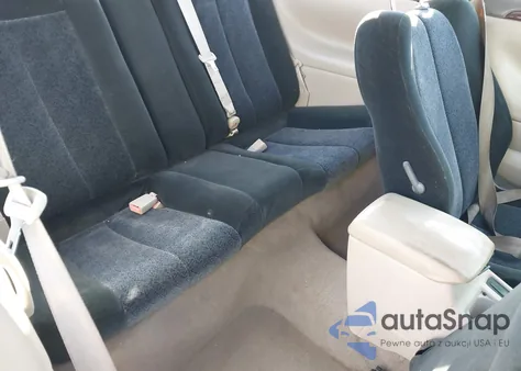 2000 Toyota Camry Solara Se из США, поврежденный, VIN 2T1CG22P4YC327761